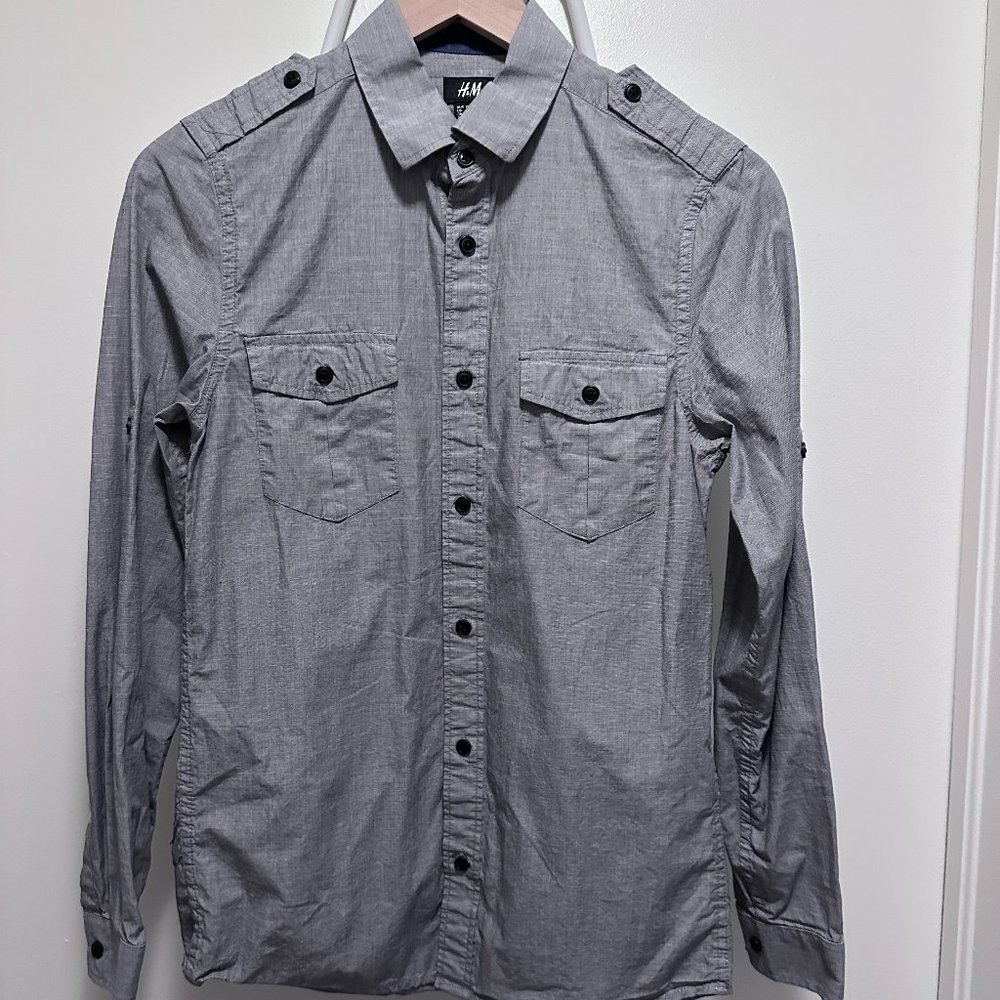 H&M - Gray Button Down Shirt - Size X-Small